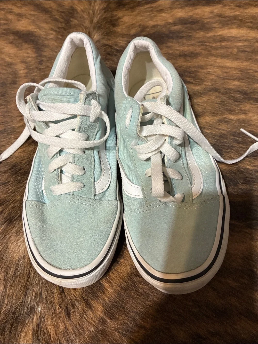 Vans kids leather shoes in size 2